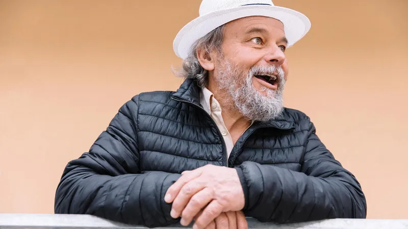 Pensie mai mare din aprilie pentru foștii avocați, preoți și militari. Casa de Pensii face anunțul foto: Freepik (fotografie cu caracter ilustrativ)