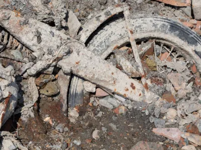 Misterul celor doi soldați germani găsiți în Dunăre. Plăcuțele de identificare și o motocicletă ar putea dezvălui cine au fost