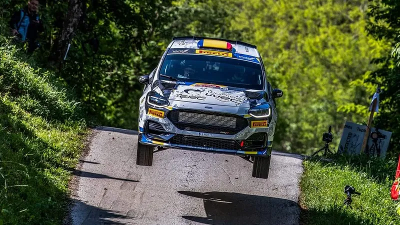 Frații români campioni Junior ERC 2023 au obținut primul podium în Junior WRC - Foto: Facebook/Napoca Rally Academy
