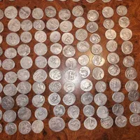 Un bărbat care a găsit monede romane în Hunedoara va primi o recompensă de aproape 30.000 de lei - Mihai Gabriel Irimie / Facebook.com