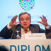 Șeful ONU condamnă atacul brutal cu rachete anti-navă trase de ruși într-un bloc din Dnipro - FOTO: Profimedia