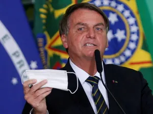 Criză persistentă de sughiţ: preşedintele Braziliei, Jair Bolsonaro, spitalizat de urgență. / Foto: folha.uol.com.br