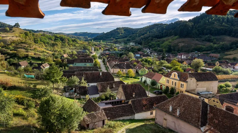 National Geographic: Pasionații de drumeții, să uite Alpii Elvețieni pentru acești munți din România - Foto: Via Transilvanica