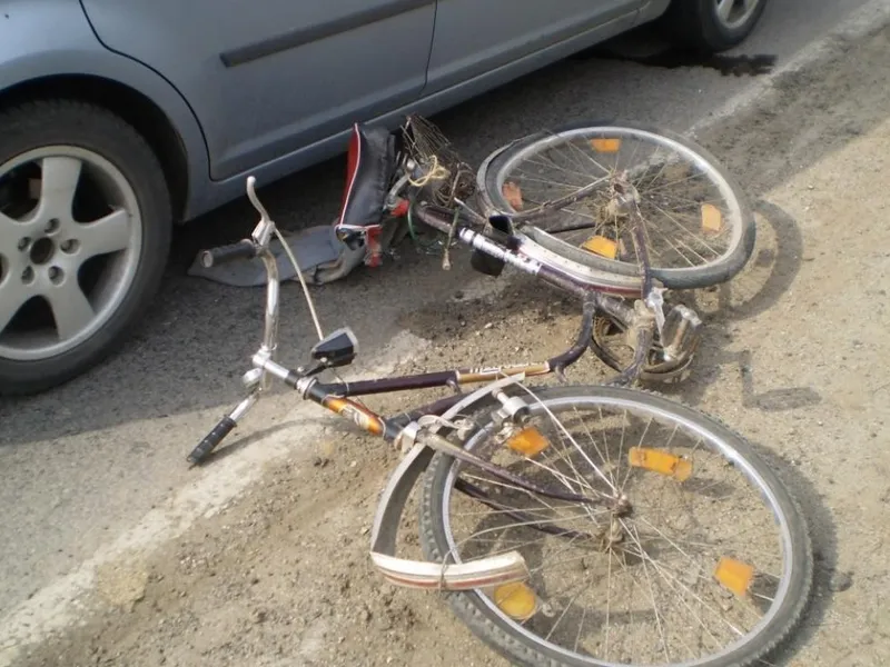 Băiețel accidentat de un curier străin pe bicicletă. Vinovatul este căutat de polițiști - Foto: Arhivă / imagine cu caracter ilustrativ