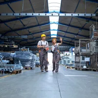 O fabrică din România, importantă pentru industria auto, se închide. 400 de oameni rămân fără slujbe - Foto: freepik.com (rol ilustrativ)