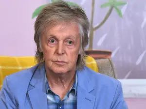 Paul McCartney va lansa o carte cu reţete  / Sky News