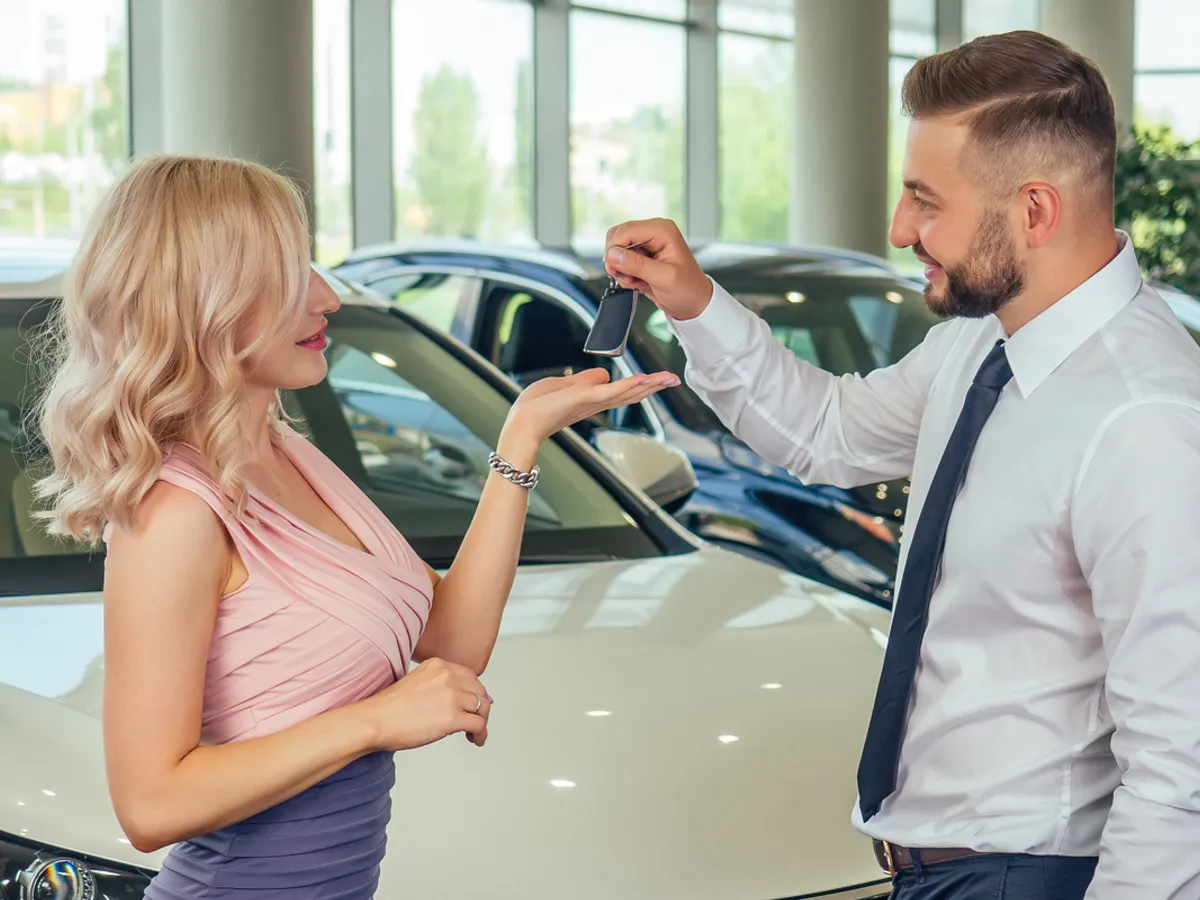 Schimbi mașina și o dai pe cea veche la „Buy-Back”? Trucuri pentru a negocia un preț cât mai bun - Foto: Freepik (Imagine cu rol ilustrativ)