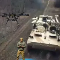Un sistem de război electronic rusesc rar de 200.000.000$, distrus de o mini-dronă de 800$ - Foto: Facebook/Volodimir Zelenski