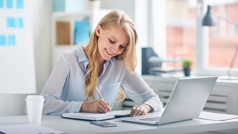Ce titluri de stat merită investiţie? Cât câştigi? - Foto: Freepik/pressfoto