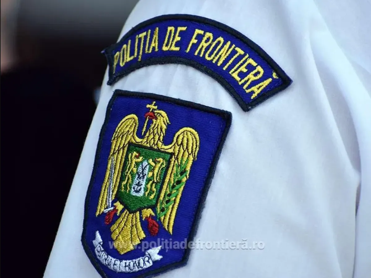 Cetăţean chinez, depistat pe Aeroportul Băneasa în timp ce încerca să călătorească cu acte false