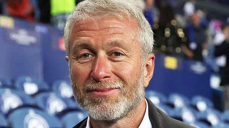 Miliardarul rus Roman Abramovici, pe când deţinea Chelsea Londra - Foto: Profimedia Images