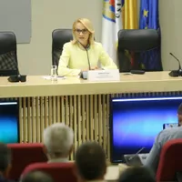 Gabriela Firea nu acceptă înfrângerea dureroasă pe care a primit-o. Foto Inquam Photos/George Călin