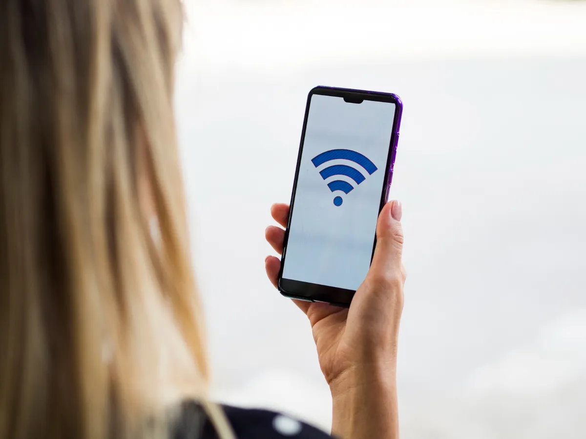 Wi-Fi-ul tău merge greu? Trucurile recomandate de experți care îl fac rapid și stabil din nou