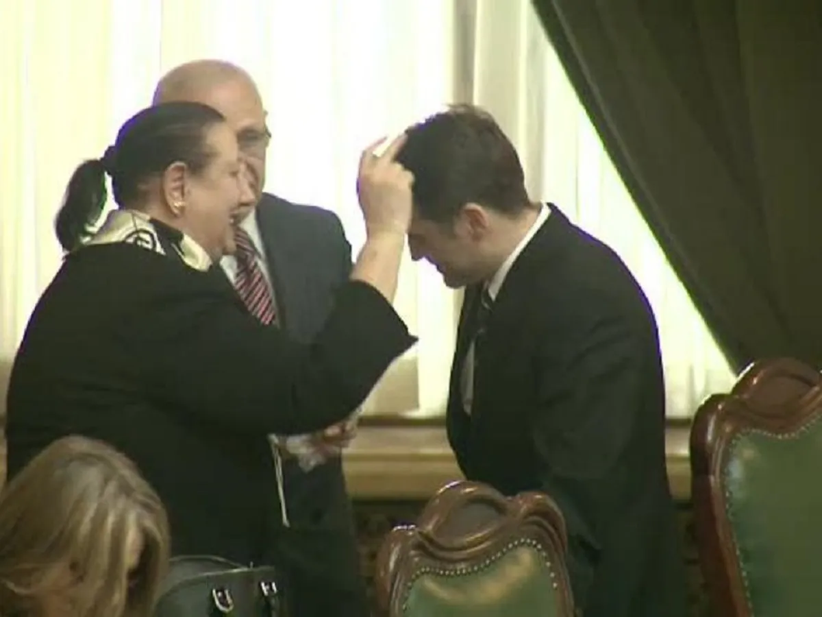 Dan Șova, miruit înainte de decizia Parlamentului FOTO: captură video