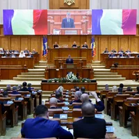 Parlamentul, chemat să tranșeze soarta pensiilor speciale - Foto: Facebook / Camera Deputaților