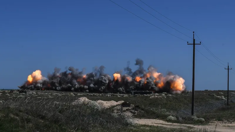VIDEO Rusia a bombardat o bază militară din vestul Ucrainei, la numai 15 km de Polonia/FOTO: profimediaimages.com