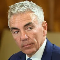 Vicepremierul Dragoş Anastasiu, în şedinţă de guvern - Foto: Profimedia Images