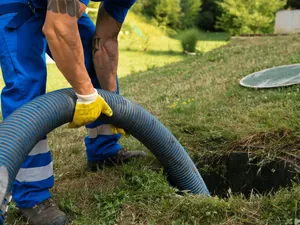 Fose septice - FOTO. adevarul.ro