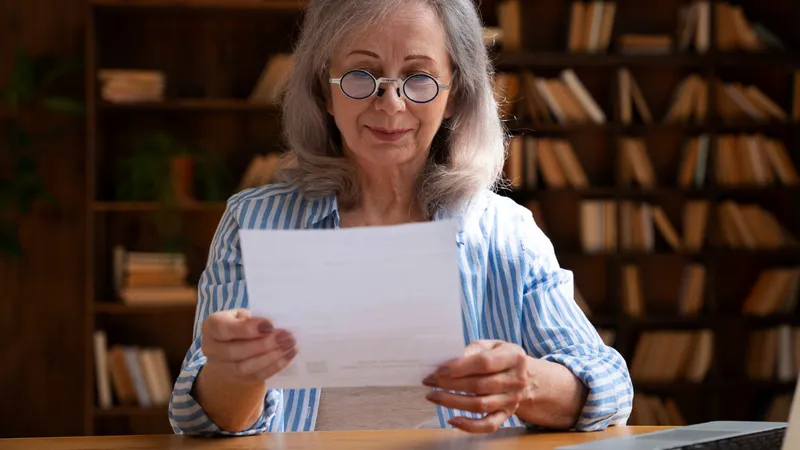 Documentul care trebuie depus, ca să nu rămâi fără pensie. Trebuie semnat de medic până pe 31 martie - Foto: Freepik (Imagine cu rol ilustrativ)