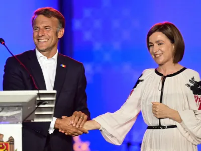 Macron și Maia Sandu - Foto: Profimedia International