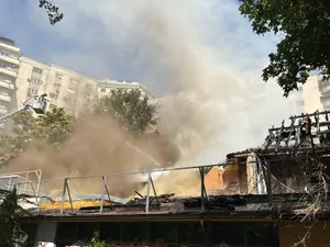 Incendiu în București - Foto: ISU B-IF