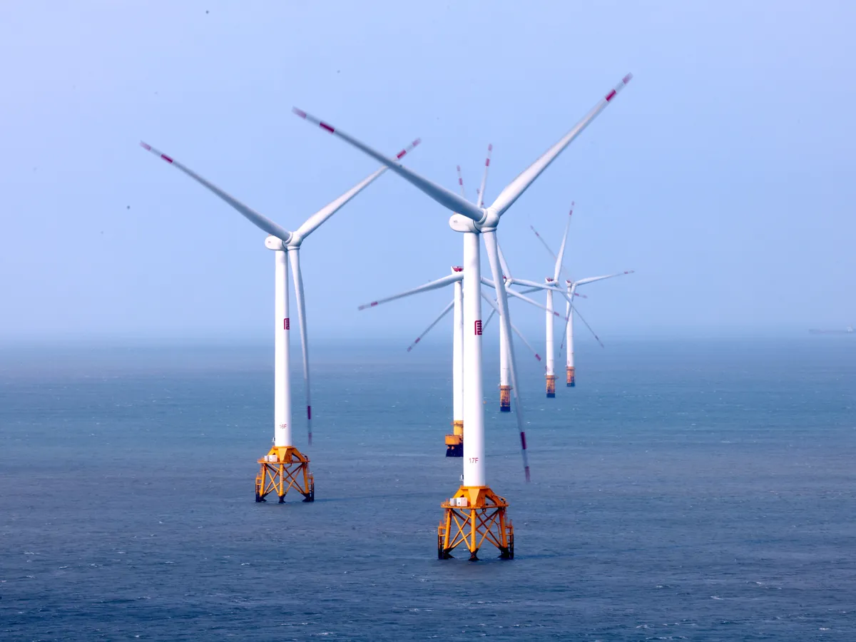 WindEurope: România întârzie proiecte de turbine eoliene de 76 GW în Marea Neagră, în plină criză de energie