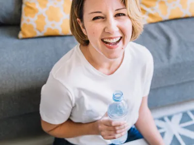 Apă plată - Foto: Freepik (rol ilustrativ)