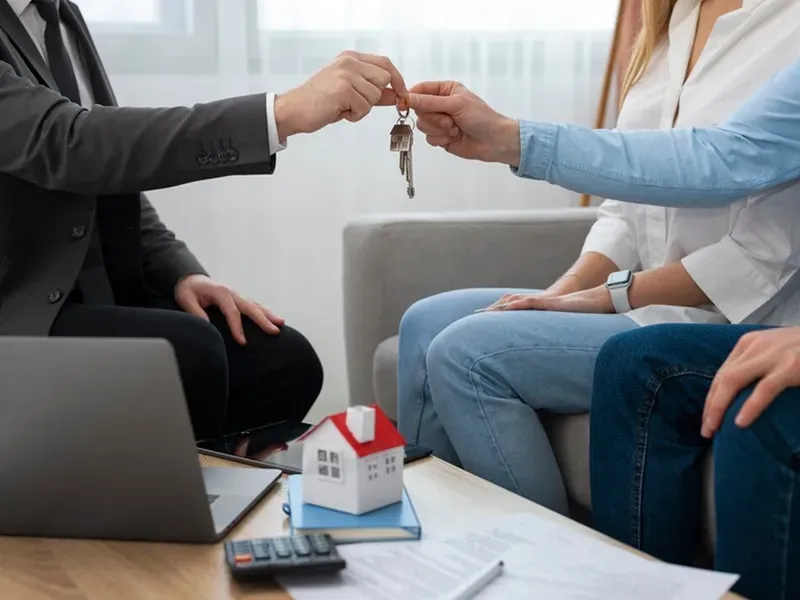 Țeapă imobiliară de 8.700.000 €, în stil Nordis, în Prahova. 14 inculpați, trimiși în judecată - Foto: Freepik (Imagine cu rol ilustrativ)