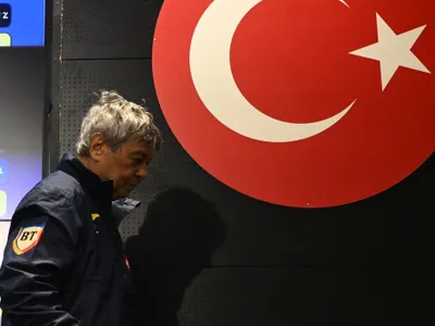 Reacție-fulger a turcilor, după ce Mircea Lucescu a ajuns la spital: ”A leșinat”