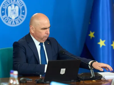 Ilie Bolojan, conducând prima şedinţă a guvernului său - Foto: Profimedia Images