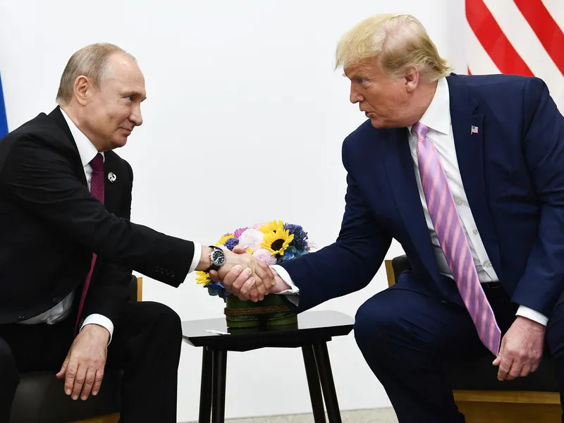 Trump, gata să-i dea lui Putin ce teritorii vrea din Ucraina și „reorganizarea” NATO - Foto: Profimedia images