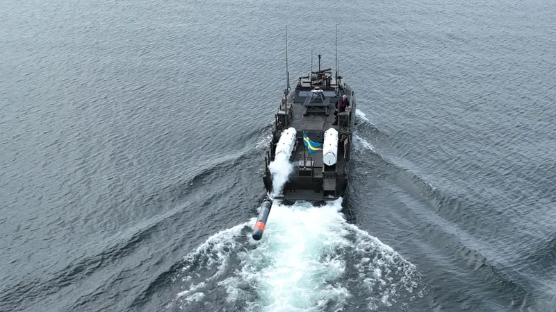 După zeci de ani revin în actualitate navele torpiloare. România are trei nave lansatoare de rachete - FOTO fmv.se