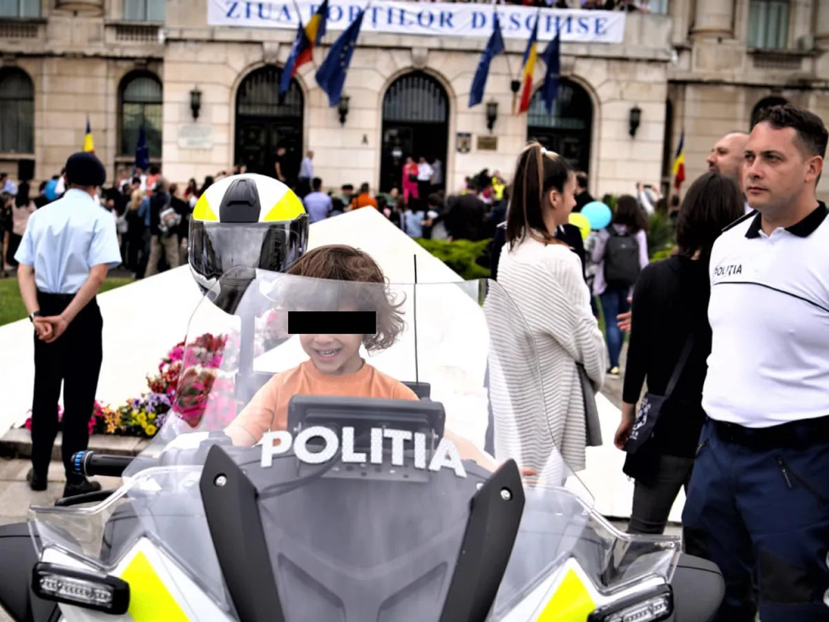 Ziua Porţilor Deschise la MAI - Foto: Facebook/ Poliția Română