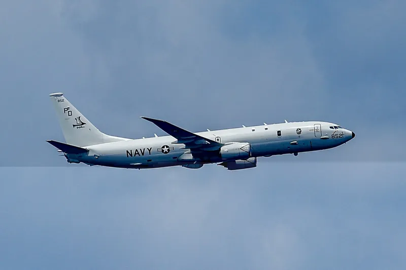 Danemarca vrea avioane vânătoare de submarine ca să țină sub control nave trimise de China și Rusia