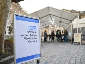 Centru de vaccinare din Londra/FOTO: Getty