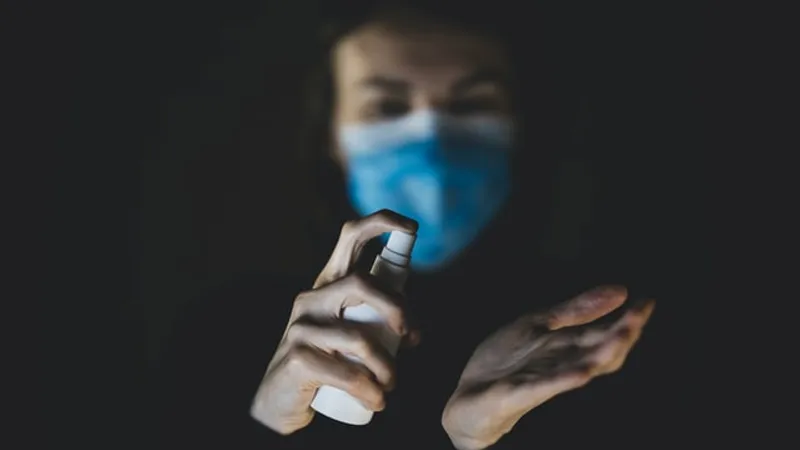 COVID-19 ucide de trei ori mai mult decât gripa sezonieră/FOTO: Unsplash.com