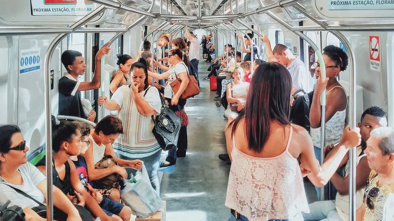 Călători în tren Foto pexels.com (imagine cu rol ilustrativ)