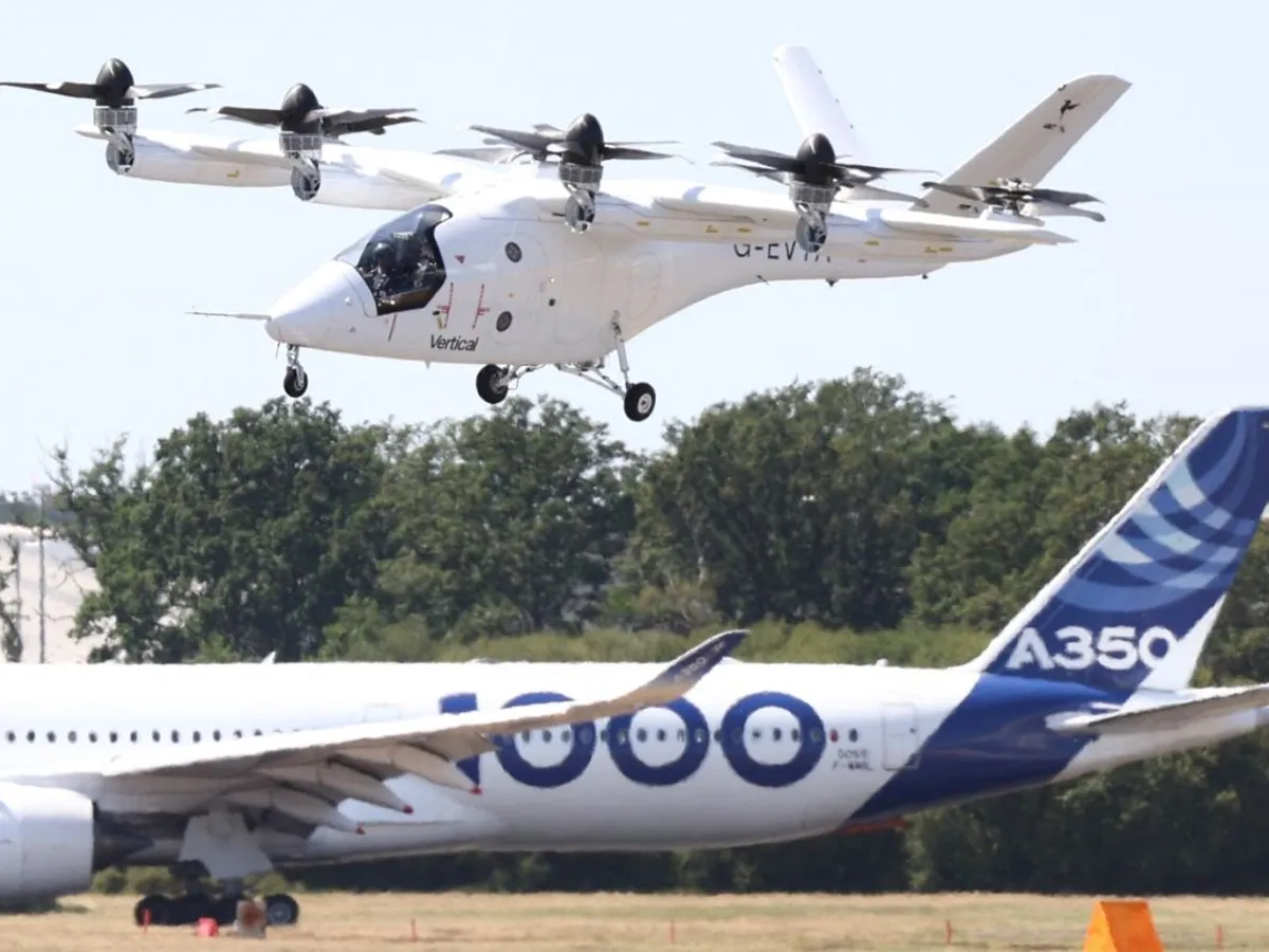 Avionul electric eVTOL, de la Vertical Aerospace, la Şhow-ul Aviatic dela Farnborough - Foto: Profimedia Images