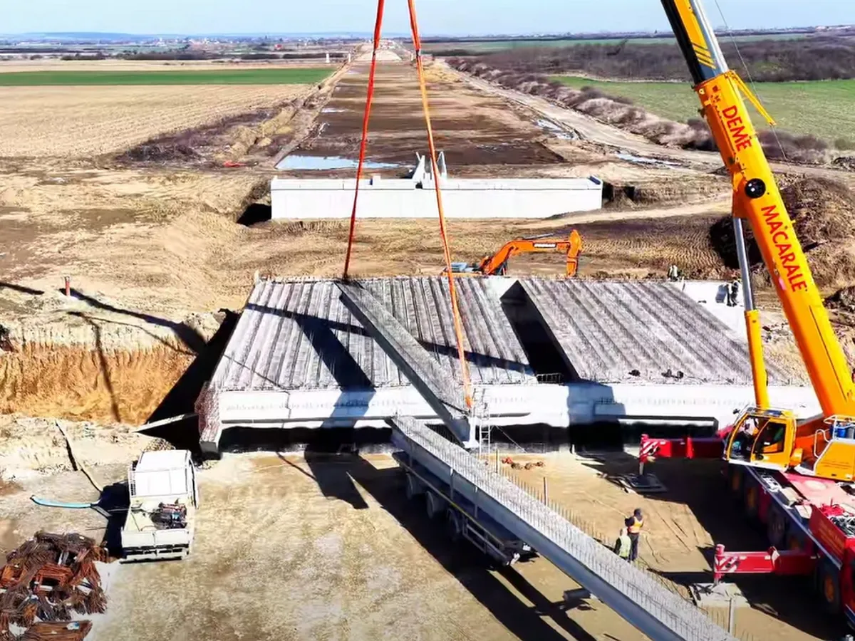 VIDEO Ciotul Chiribiș – Biharia al Autostrăzii Transilvania a ajuns la 35% în 8 luni. Gata în 2027?