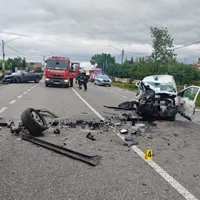 Accident cu 6 victime pe E85. Unul dintre șoferi a intrat cu mașina pe contrasens Foto: ISU Neamț
