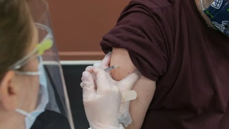 Ungaria va renunța la vaccinurile anti-Covid „estice” din Rusia și China/FOTO: Unsplash