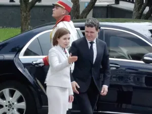 Nicușor Dan a fost primit la Chișinău de Maia Sandu. Ce vor discuta cei doi șefi de stat - Foto: Digi24