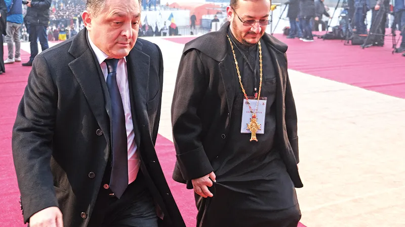 VANGHELION În apogeul puterii sale, în 2012, primarul sectorului 5, Marian Vanghelie, era în relații amicale (și) cu BOR Foto: INQUAM PHOTOS/ Raul Ștef
