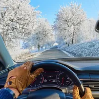 80% din șoferii români se declară anxioși la volan iarna. Sfaturi utile și de la un psiholog - Foto: Good Year