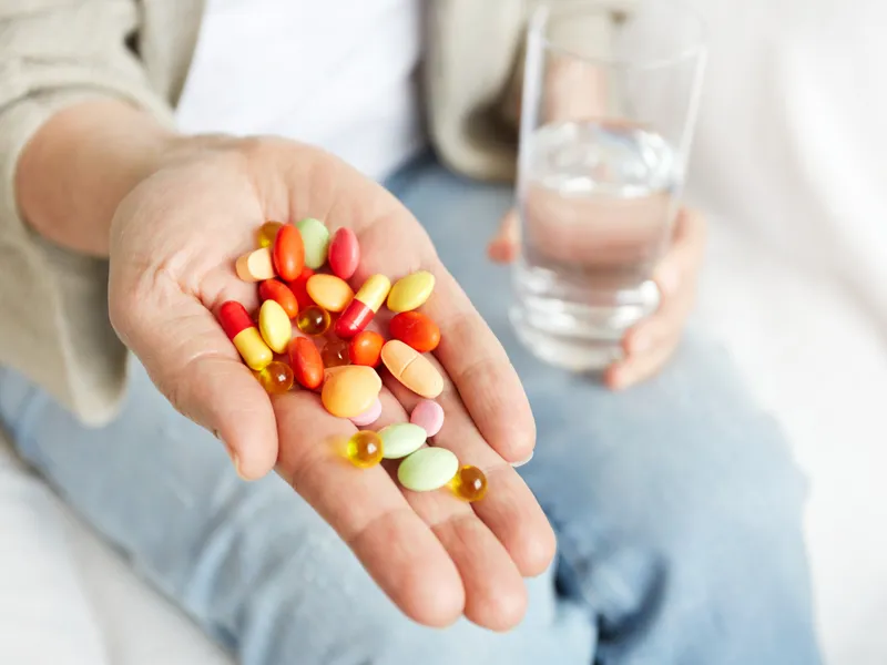 Vitamina D și calciul în exces dăunează inimii și rinichilor. Ce alte suplimente pot fi periculoase - Foto: Freepik (Imagine cu rol ilustrativ)