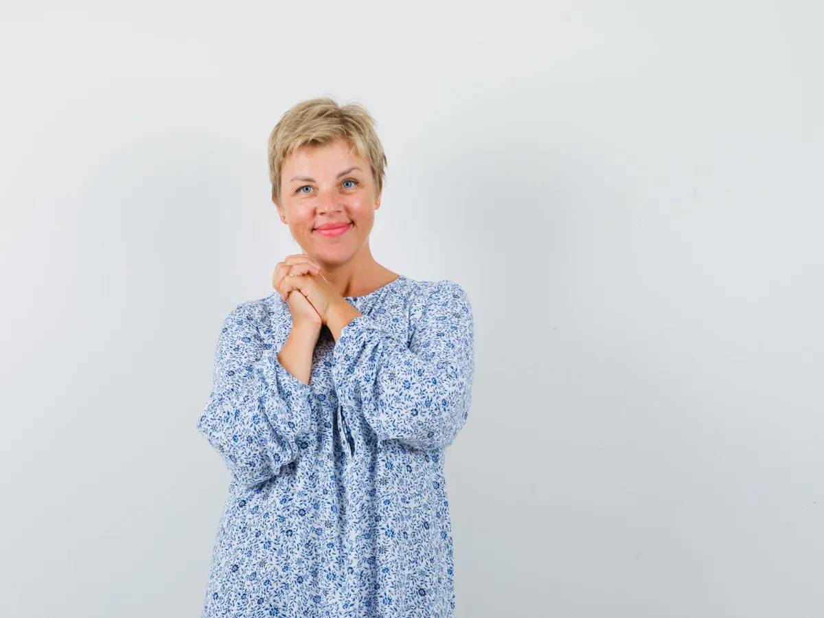Pensionară la pensie - Foto: Freepik