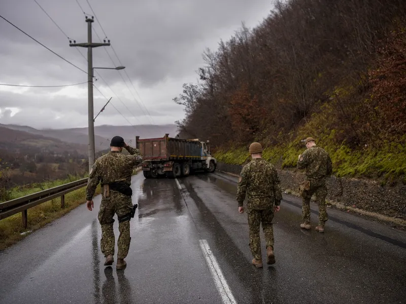 Drum blocat între Serbia și KosovoFOTO: Profimedia