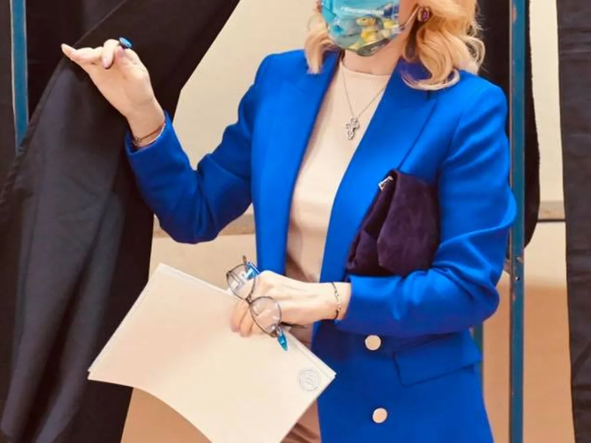 Firea la vot. Sursa foto: Facebook