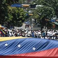 America se bazează pe faptul că presiunea străzii ar putea să-l răstoarne de la putere pe Nicolas Maduro. Un calcul care se anunță a fi greșit.