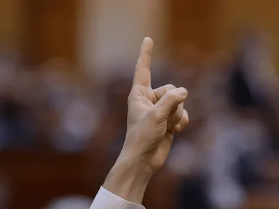 Scenariul negru după moțiunea de cenzură: „Mâine nu există o soluție bună”. Blocajul total care ar putea îngheța România